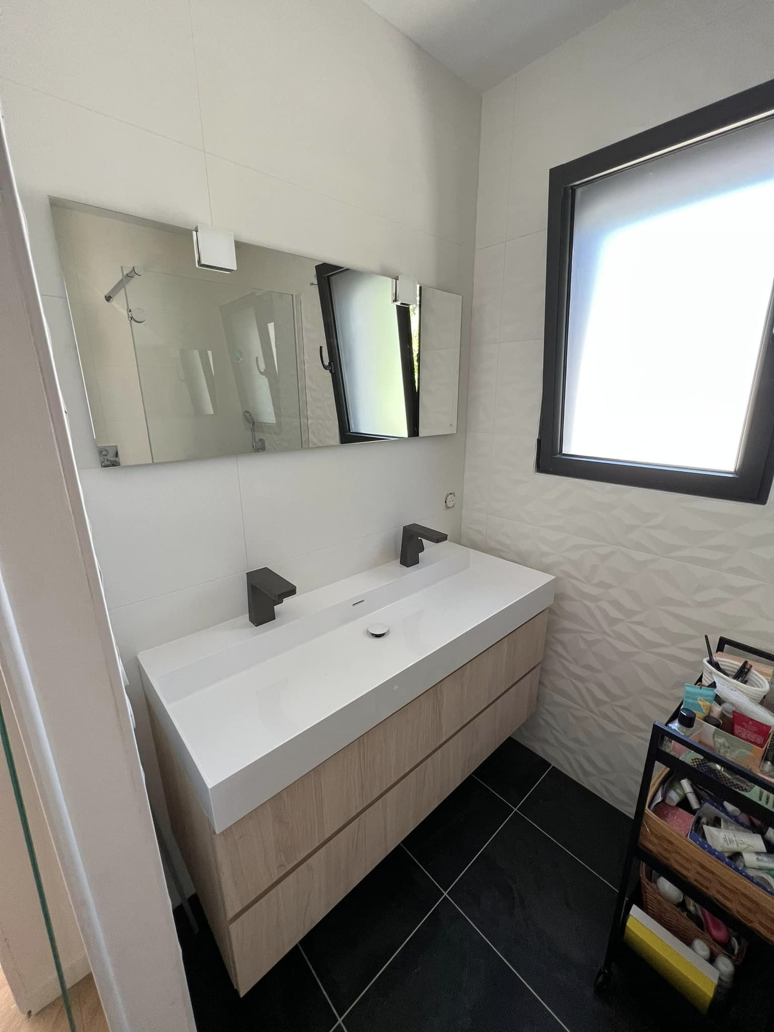 Salle de bain N1 maison neuve